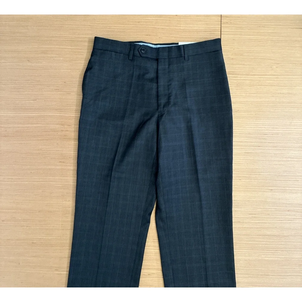 Tommy Hilfiger Men's Size 32x32 Tailored Trim Fit 100% Worsted Wool Dress Pants